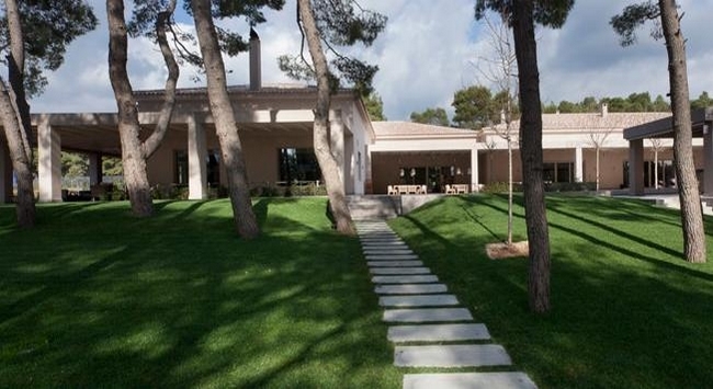 Αυτό είναι το «Τατόι Club»