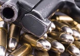 6.500 σφαίρες σε αγροτικό αυτοκίνητο