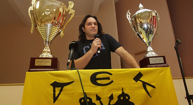 «Θέλουμε στήριξη από τον κόσμο»