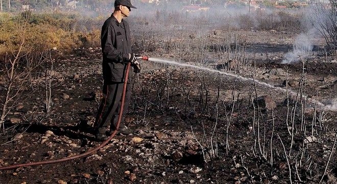 Υπό έλεγχο η μεγάλη πυρκαγιά Υπό έλεγχο η μεγάλη πυρκαγιά