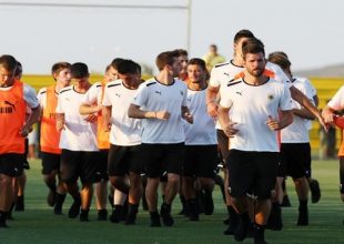Δύο μισά ρεπό για τους Κιτρινόμαυρους