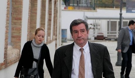 Γρονθοκόπησαν τον Καμίνη