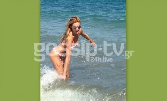 Το κορμί βούτηξε στην Μύκονο