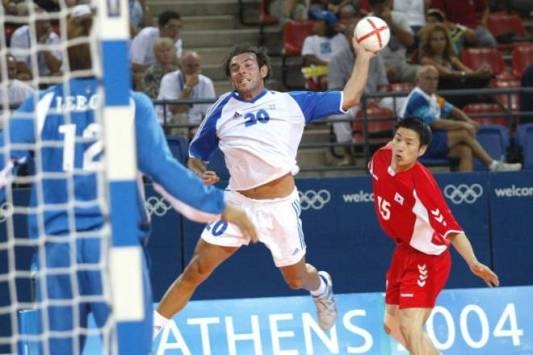 Αναγνώριση για τον Καρυπίδη