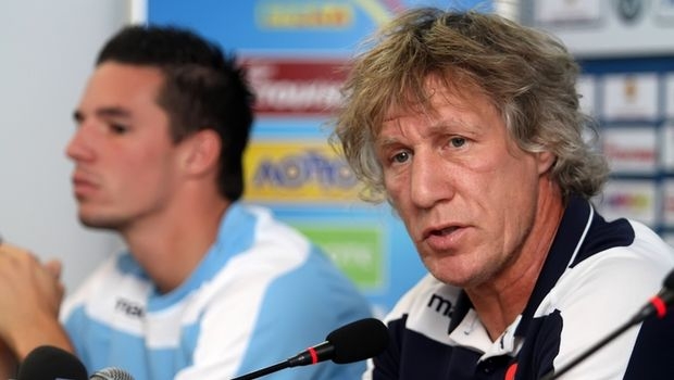 Δεν είμαστε φαβορί! Δεν είμαστε φαβορί!