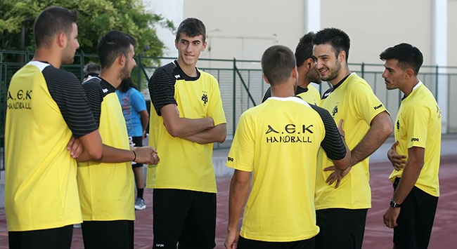 Με 16 παίκτες στην Ελβετία