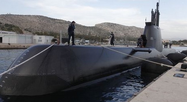 Στο φως νέες μίζες 17,5 εκατ. ευρώ για τα υποβρύχια