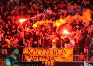 Τρέλα για την ΑΕΚ στην Καλλιθέα (vids)