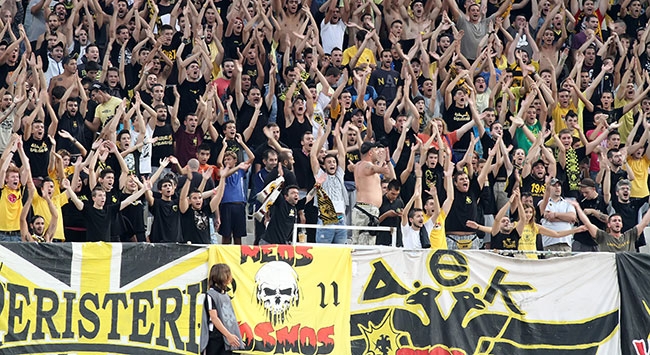 Θα προσκυνάτε μέσα στο ΝΑΟ! (vid)
