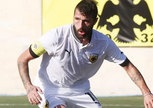 Τέσσερις εκτός από την προπόνηση