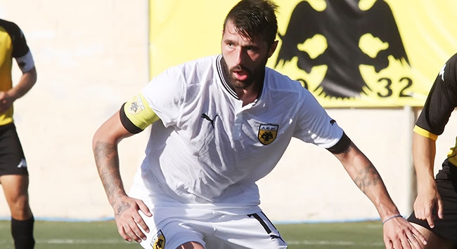 Τέσσερις εκτός από την προπόνηση Τέσσερις εκτός από την προπόνηση