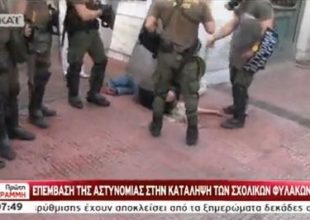 Επέμβαση της Αστυνομίας στην κατάληψη των σχολικών φυλάκων