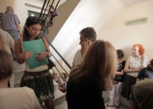 Αναμονή 402 ημερών για επιστροφή ΦΠΑ