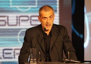 Με 16 ομάδες στη Super League από το 2015-16
