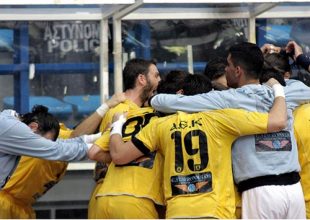 Το μεσημέρι στην Αθήνα οι Μάγκες