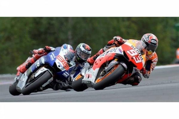 Παρολίγον τραγικό ατύχημα στο Σίλβερστοουν Παρολίγον τραγικό ατύχημα στο Σίλβερστοουν