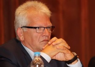 «Γεμίστε το γήπεδο με Λετονία»