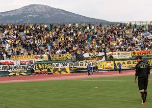 Ο απίστευτος κόσμος της ΑΕΚ (vid)