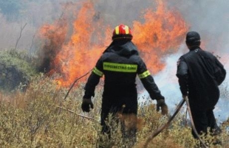 Πυρκαγιά από κεραυνό στον Όλυμπο