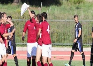Πανηγύρισε βγάζοντας το σορτσάκι αντί για τη φανέλα!