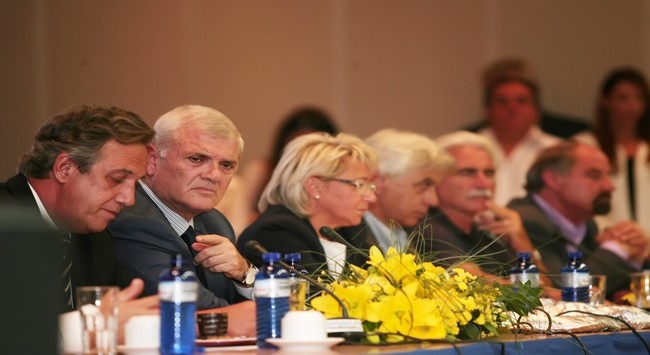 «Κερδίζει πολλά ο Δήμος με την επιστροφή της ΑΕΚ»