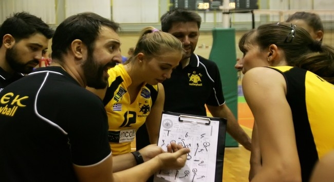 «Να γίνουμε ομάδα και να κατακτήσουμε τίτλους»