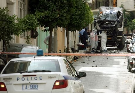 Ισχυρή έκρηξη στα Πετράλωνα