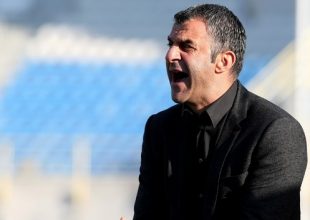 Τα παράπονα του Δέλλα