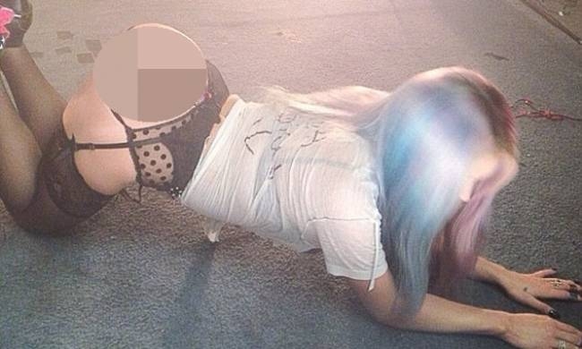 Sexy και στα πατώματα η…