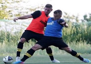 Λύσεις για το δεξί άκρο της επίθεσης