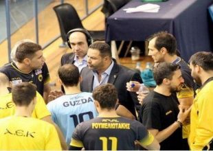 Κοντά στην κορυφή η ΑΕΚ της Καρδιάς