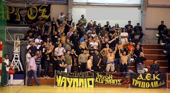 Πρόστιμο 10.000 στην ΑΕΚ