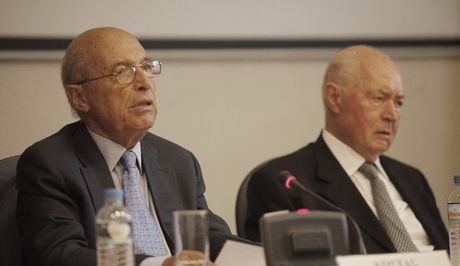 Στηρίζει την κίνηση των “58” ο Κώστας Σημίτης
