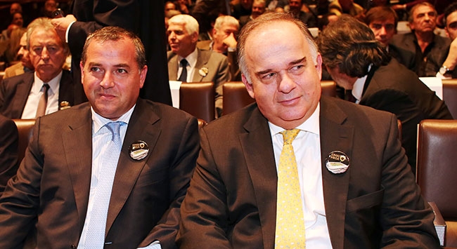 Στην πρώτη γραμμή οι χρηματοδότες του Ναού