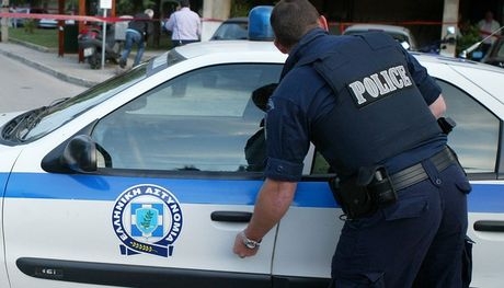 Τυφλή ηλικιωμένη θύμα κακοποίησης