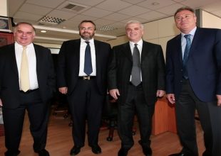 «Ο κ. Σγουρός κρατά τον λόγο του»