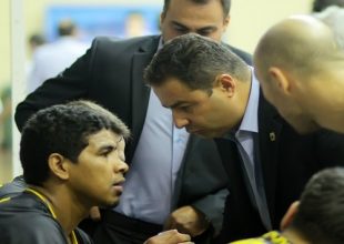 «Είμαι ευχαριστημένος για την προσπάθεια και τη νίκη»