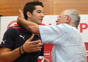 Ο «Κωστάκης» είναι Ολυμπιακός!