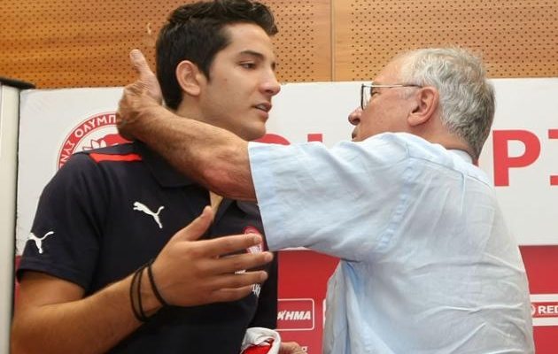 Ο «Κωστάκης» είναι Ολυμπιακός!
