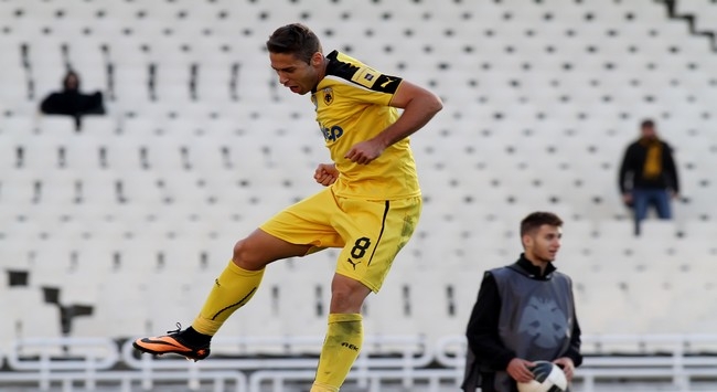 Βάζει τα γκολ και κερδίζει τις εντυπώσεις (vids) Βάζει τα γκολ και κερδίζει τις εντυπώσεις (vids)