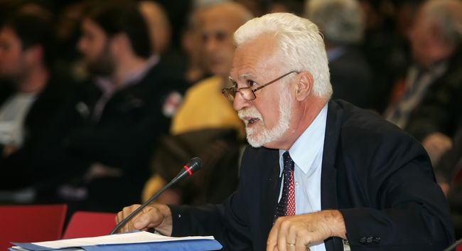 Έκπληξη από τη στάση Γρετζελιά