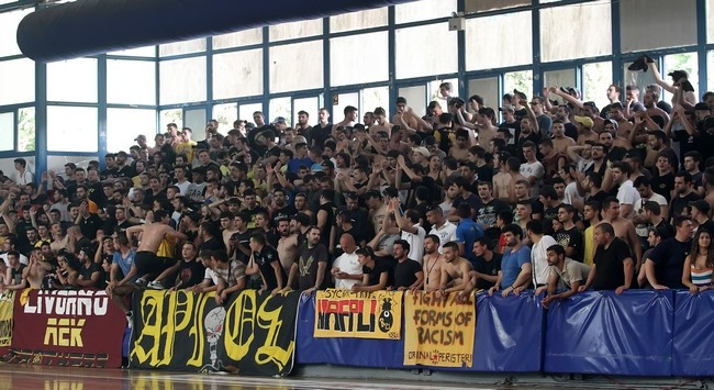 Η αποθέωση της ομάδας χάντμπολ στη Βέροια (vid)