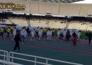 Οι είσοδος των ομάδων (vid)