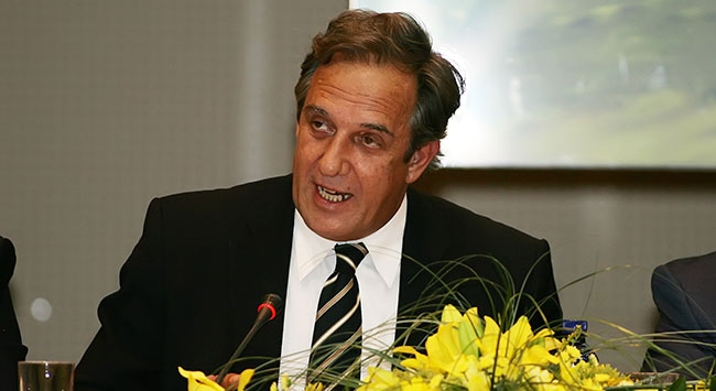Σε πριγκιπικό γκαλά ο Κυρατσούς
