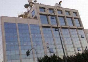 Επίθεση με μολότοφ στον τηλεοπτικό σταθμό ΣΚΑΪ
