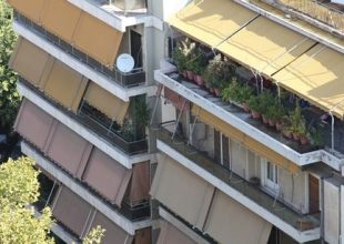 Συμφωνία σε 3 από τα 4 σημεία για τους πλειστηριασμούς