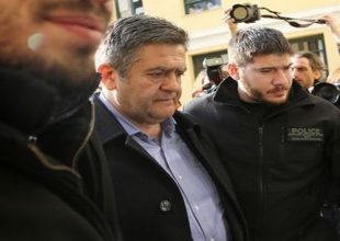 Απολογείται για τη μίζα ο Τομπούλογλου