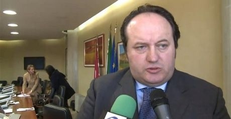 Συμφωνητικό Ιταλού πολιτικού περιελάμβανε και σεξ με τη γραμματέα του