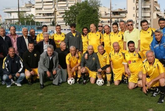Ευχές από τους Παλαιμάχους