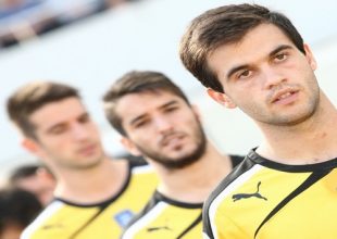 Γροντής:«Στην ΑΕΚ υπάρχει υγεία»